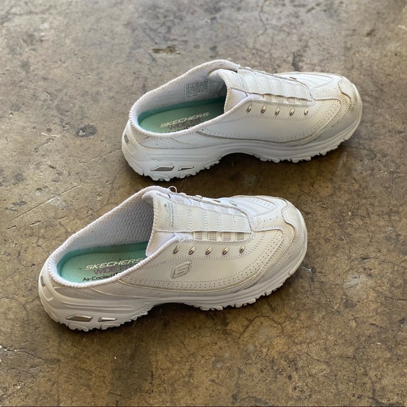 SOLD - Picture 4 of 7